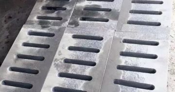 江门 芝麻灰石材沟盖板