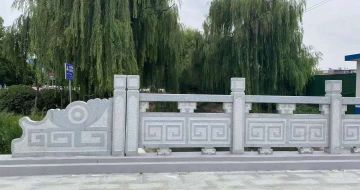 江门 芝麻灰桥栏杆、河道栏杆安装效果