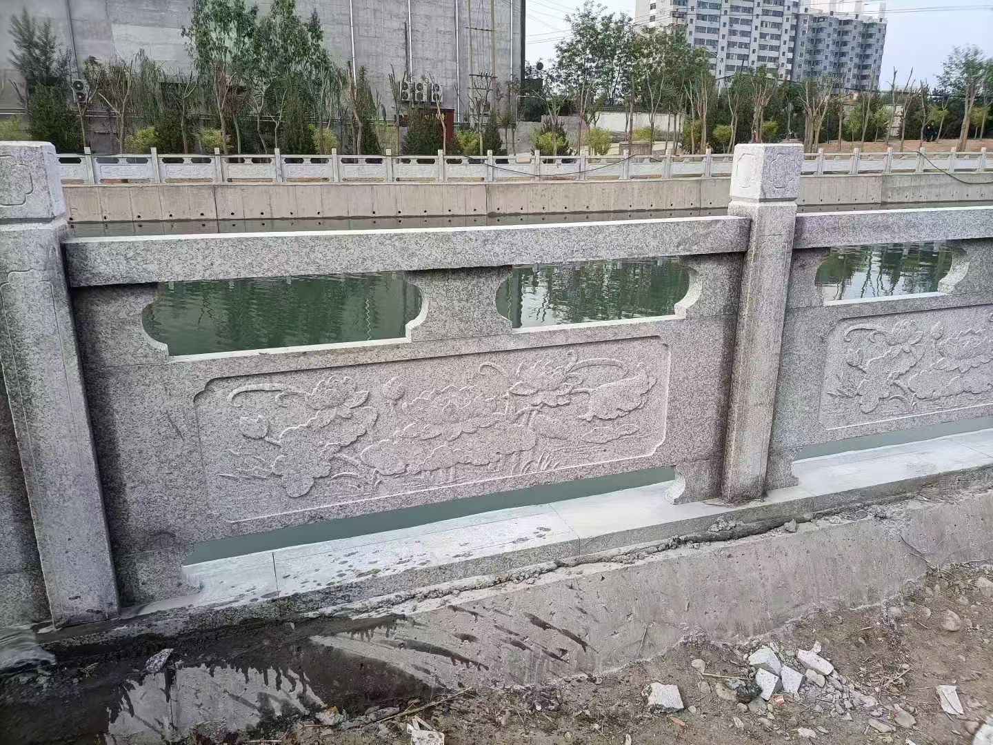 江门 芙蓉白大花桥梁、河道，石材栏杆、围栏、护栏