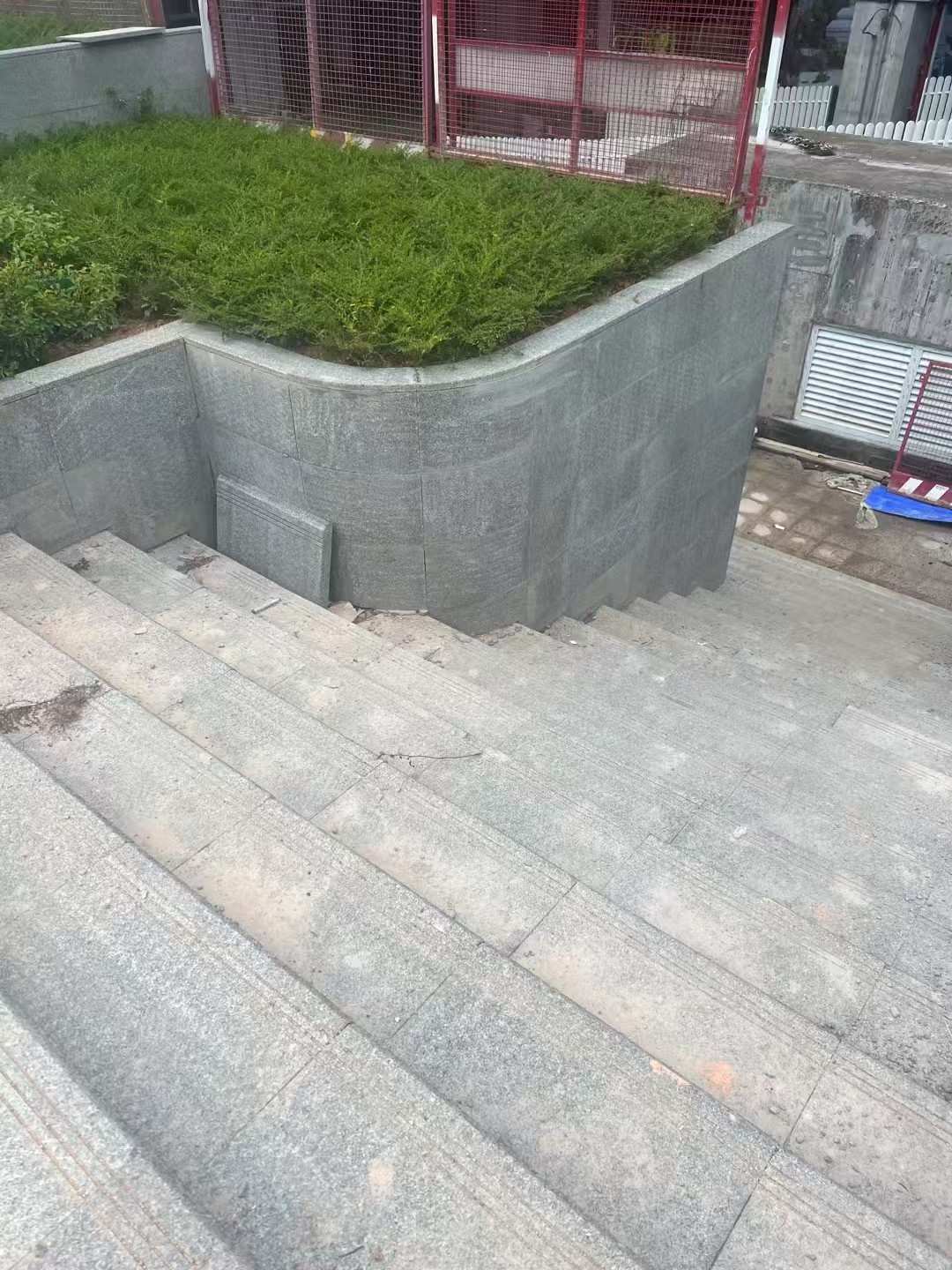 江门 芝麻黑火烧面铺装案例