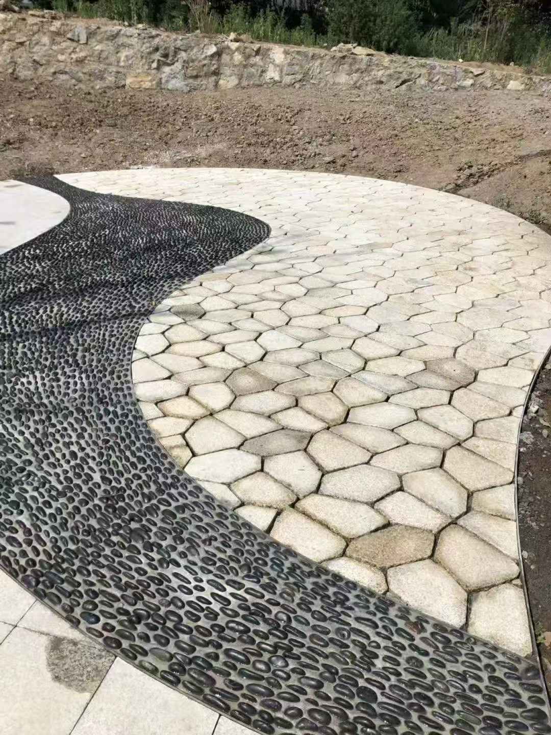 江门 黄金麻冰裂缝室外铺装效果完美展示