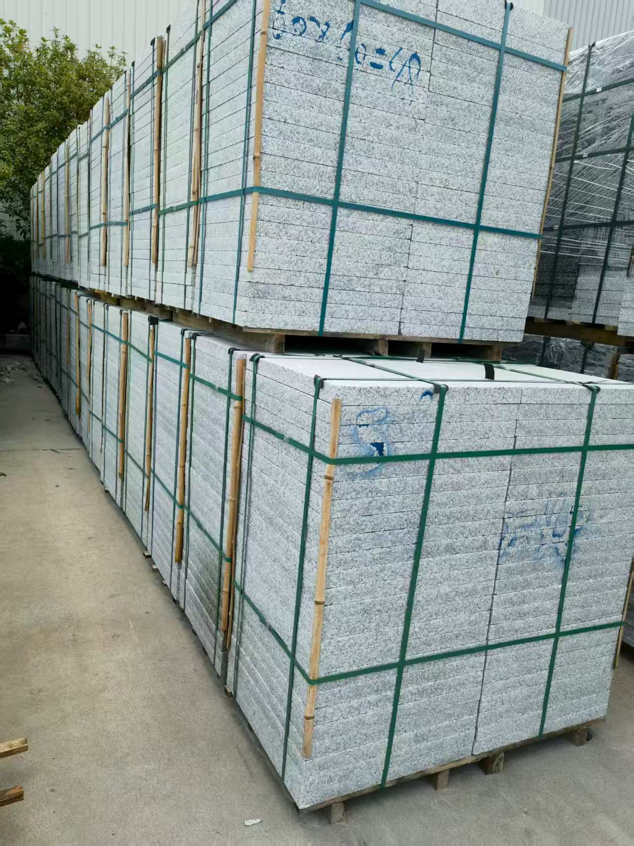 江门 大花芙蓉白火烧成品，市政园林广场地铺石